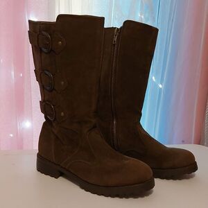 143 Girl Neapolitian Taupe Colored Side Zip With Buckled Strap Accent High Boots